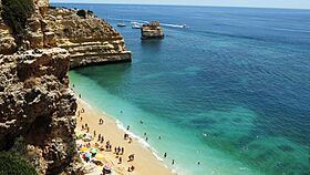 Praia de Marinha.jpg