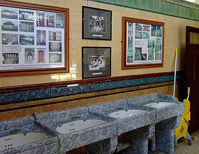Rothesay's Victorian Toilets - geograph.org.uk - 2560612