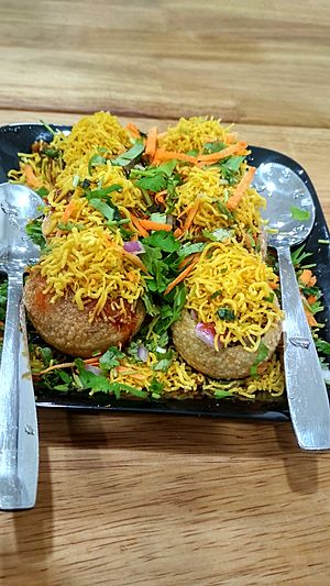 Sev puri,street food,kerala,india