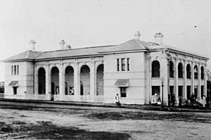 StateLibQld 1 86092 Court House in Bowen, 1894