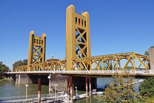 Tower Bridge, Sacramento