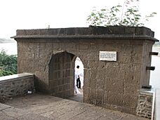 Tulapur arch