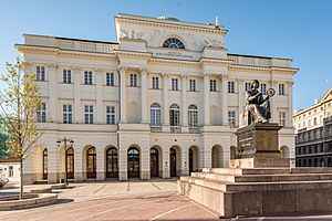 Warszawa, ul. Nowy Świat 72-74 20170517 003.jpg