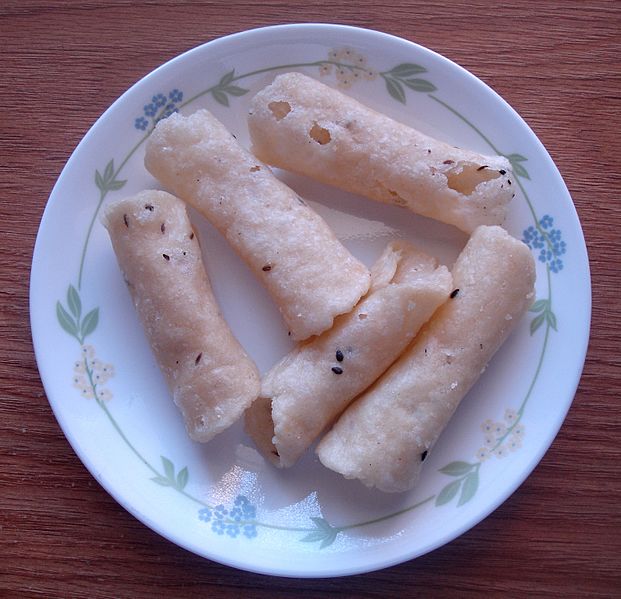 കുഴലപ്പം