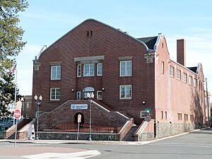 Bend Amateur Athletic Club Gymnasium - Bend Oregon