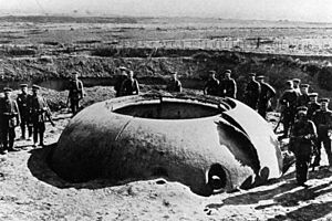 Bundesarchiv Bild 146-1970-009-19, Frankreich, Maubeuge, Festung