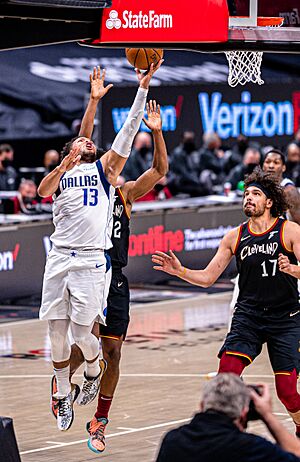 Cleveland Cavaliers vs. Dallas Mavericks (51176485323) (cropped)