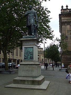 Doctor Samuel Taylor Chadwick Statue, Bolton - geograph.org.uk - 981271