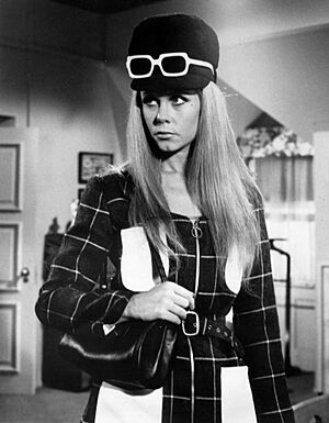 Elizabeth Montgomery Bewitched 1968
