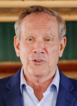 Governor of New York George Pataki at Belknap County Republican LINCOLN DAY FIRST-IN-THE-NATION PRESIDENTIAL SUNSET DINNER CRUISE, Weirs Beach, New Hampshire May 2015 by Michael Vadon 19 (cropped).jpg