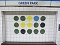 Green Park tube station, Victoria Line, ceramic tiles (geograph 4533947)