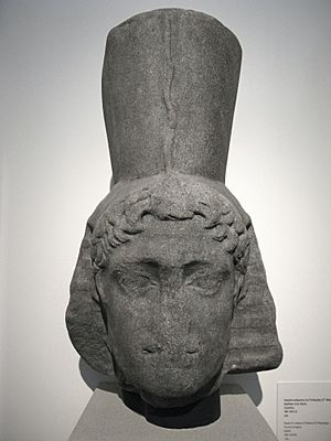 Head of a statue of Ptolemy VI Philometor. Found at Aigina. Granit. 180-145 BC (4334587826)