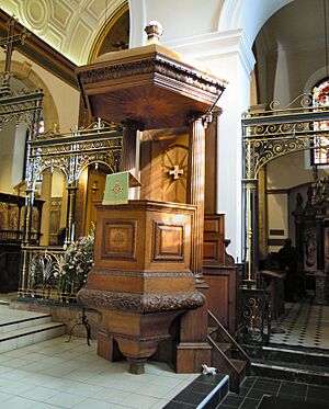 Holy Trinity Guildford Pulpit