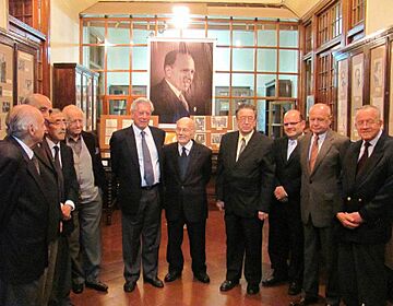 IRPB-UNMSM Mario Vargas Llosa y otros intelectuales