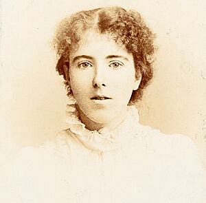 Kathleen Clarke 1900
