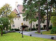 Villa Ekbacken, the private residence for the Dalén family, built in 1912 close to AGA production plant. Today the residence for Canada's ambassador in Sweden.