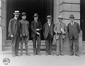 Members of the American mission to Russia 1917