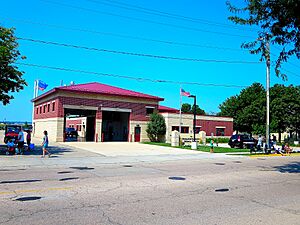 Middleton Emergency Medical Services - panoramio