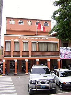 Municipalidad de Catacaos.JPG