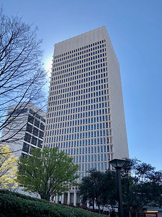 One Georgia Center, Atlanta, GA (40508046823).jpg