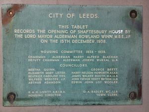 Shaftesbury House Leeds opening commemorative plaque 1938