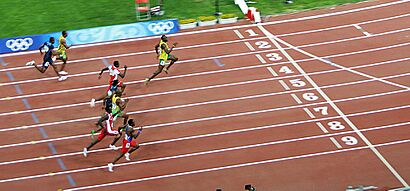 Usain Bolt winning-cropped