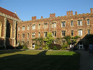 Walnut Tree Court, Queens' College Cambridge