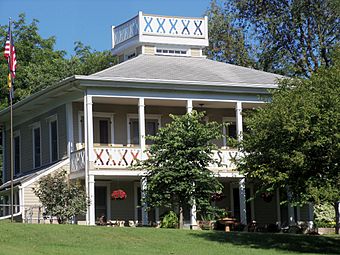 Westphal-Schmidt House (Davenport, Iowa).JPG