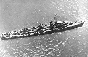 Aerial view of USS Heermann (DD-532), circa in 1943