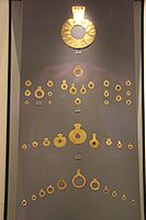 Ancient Greece Neolithic Gold Ornaments (28421389976)