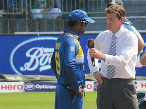 Angelo Mathews as captain at the toss with Nick Knight