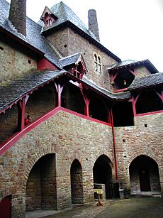 Castell Coch courtyard