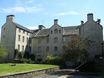 Chessel's Court, Canongate - geograph.org.uk - 1337028