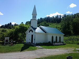 Dog chapel in Saint Johnsbury, Vermont- side.jpeg