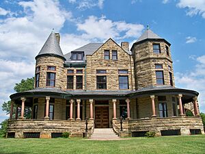 Dooley Mansion Front (3579565929)