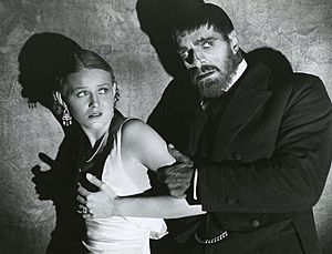 Gloria Stuart and Boris Karloff in The Old Dark House