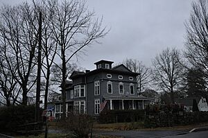 GreenwichCT MeadAvenue 1
