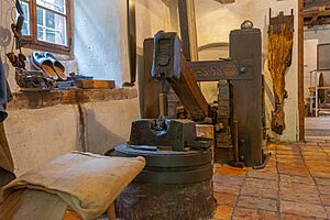 Hammer und Schleiferei zum Kini Schwanzhammer-9546