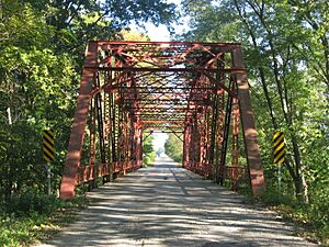 Hancock-Rush County Line Bridge, southern portal