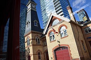 Historic fire station in old Toronto (27798476862)