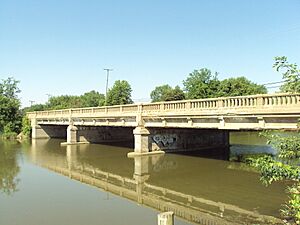 Jefferson Avenue Bridge Huron River