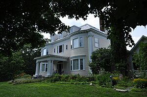 KingfieldME AmosGWinterHouse
