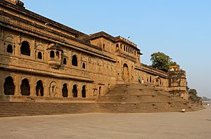 Maheshwar Fort - Exterior 03