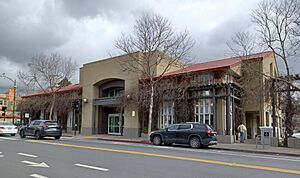 Oakland Public Library - Rockridge branch