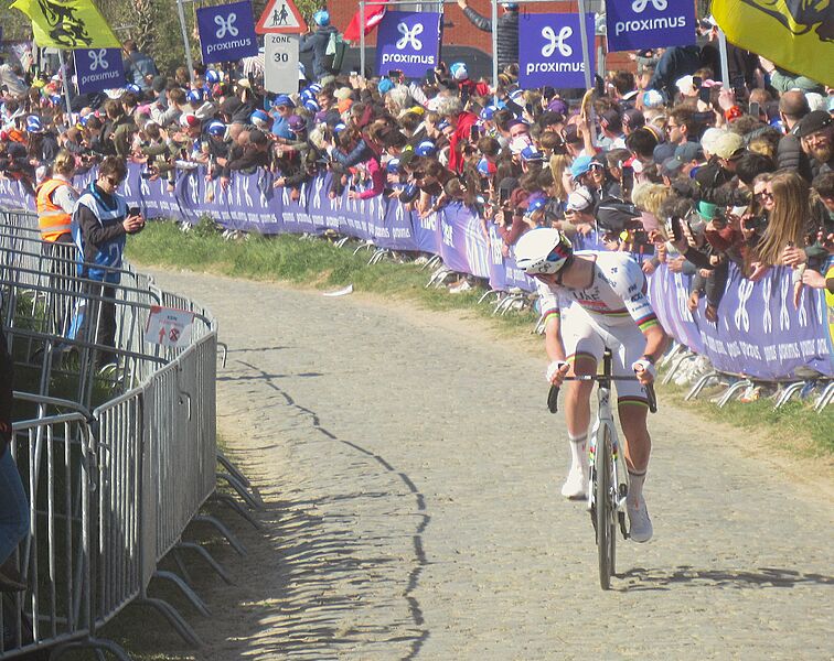 RVV-OudeKwaremont-03