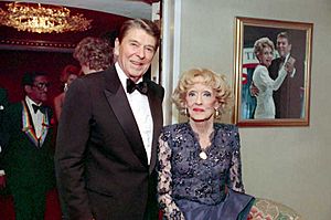 Ronald Reagan with Bette Davis 1987