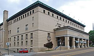 SoldiersAndSailorsMemorialAuditoriuminChattanooga