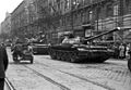 Szent István körút a Falk Miksa (Néphadsereg) utca felől a Honvéd utca felé nézve. A szovjet csapatok ideiglenes kivonulása 1956. október 31-én. Fortepan 24787