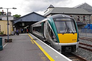 Train at Killarney Station - geograph.org.uk - 2556130