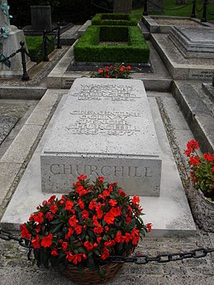 Winston Churchill Grave